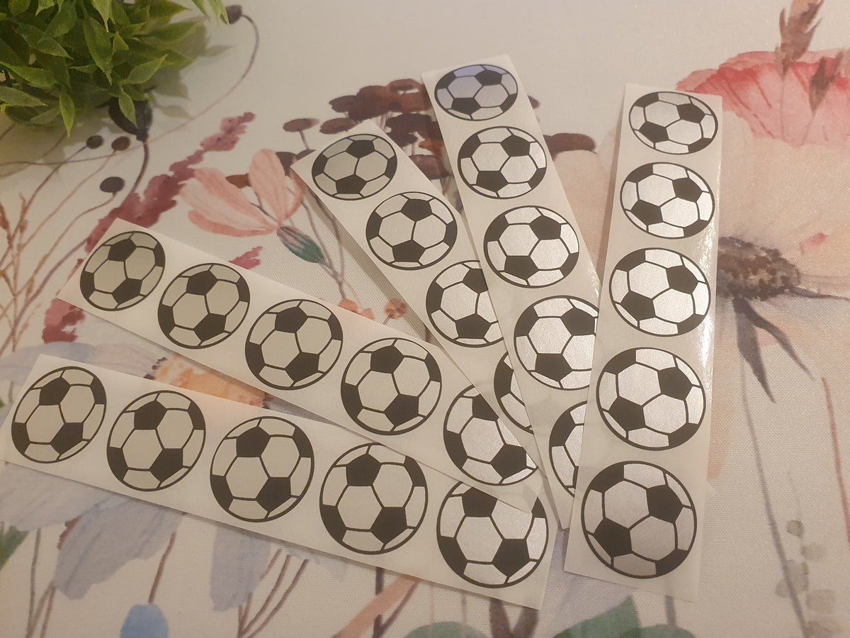 Football Scratch Off Stickers - 2.5 cm- Scratch to Reveal stickers - 1inch