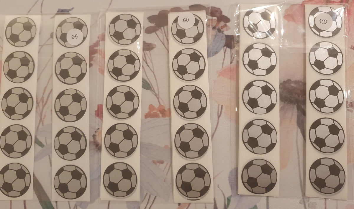 Football Scratch Off Stickers - 2.5 cm- Scratch to Reveal stickers - 1inch
