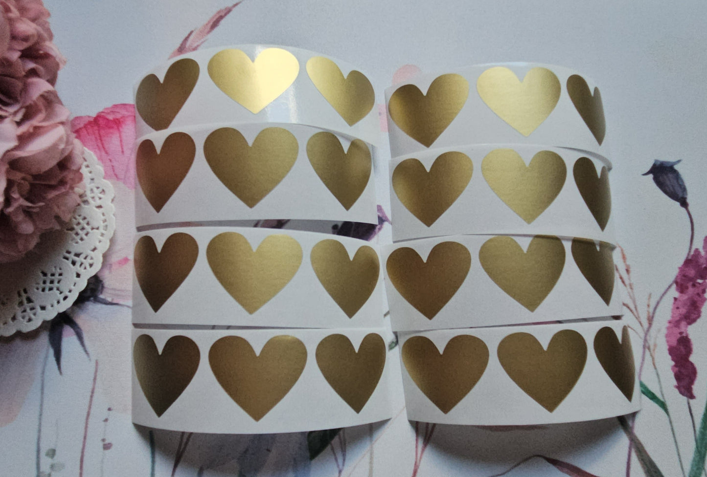 Gold Scratch off Heart sticker - 30mm x 35mm - Scratch to reveal sticker